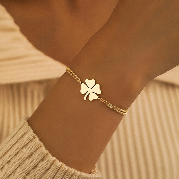 Classic Lucky Clover Charm Bracelet